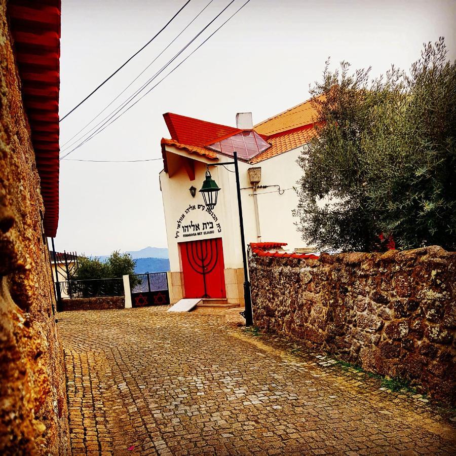 Branca Goncalves Belmonte Lodge *