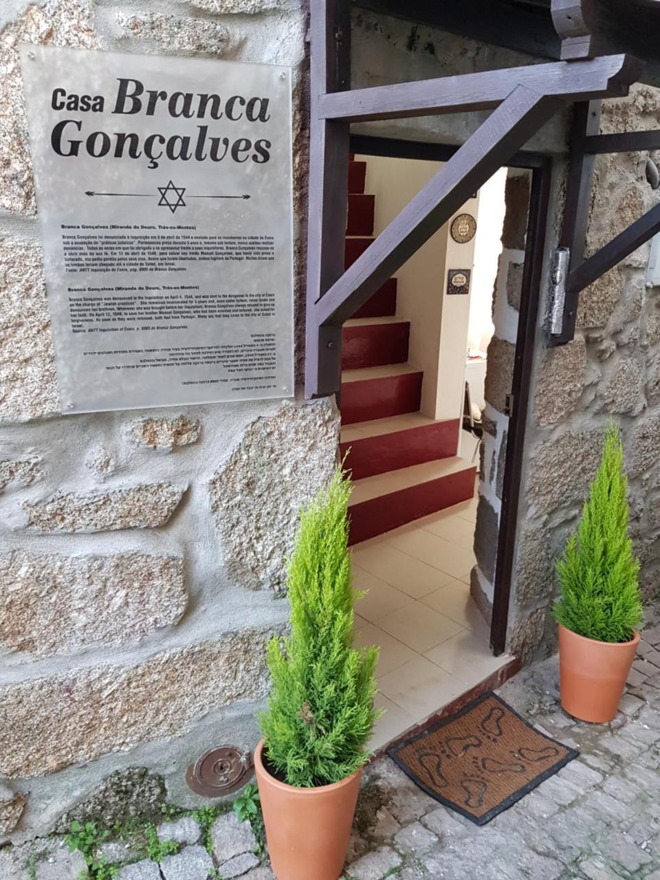 Lodge Branca Goncalves Belmonte